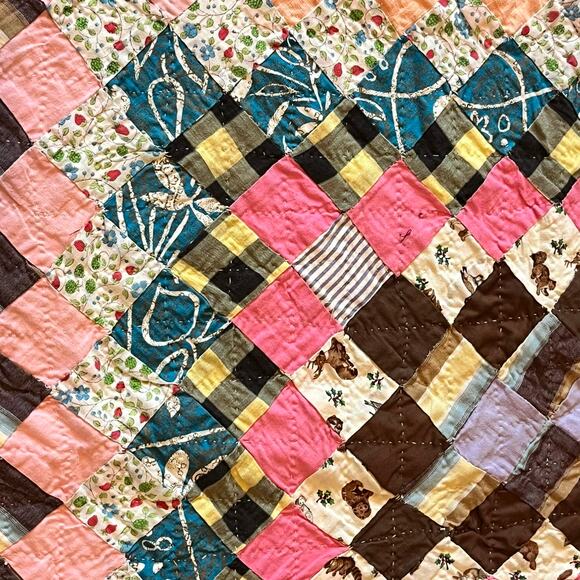 Handmade Vtg Patchwork Quilt 39x33 Diamond Pattern Baby Blanket Multicolor Throw - Picture 4 of 5